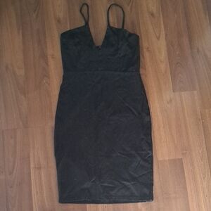 Elegant Black Midi Dress